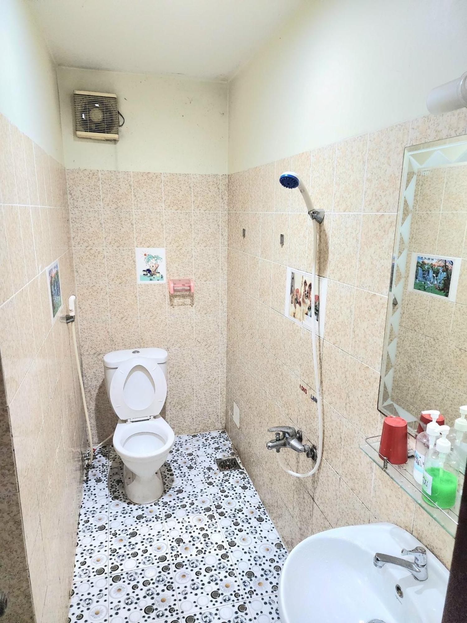 Tuan Hung Hotel Hcm ホーチミン市 エクステリア 写真
